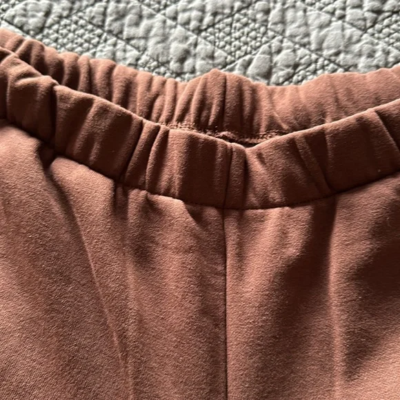 Like New H&M Jogger - Picture 6 of 6
